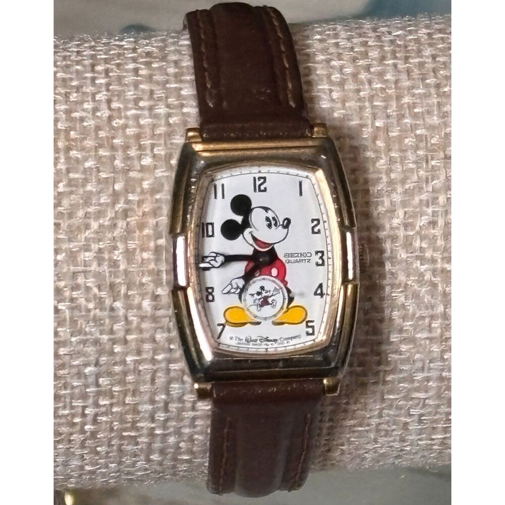 VTG 1987 Seiko Mickey Mouse 60th Anniversary Watch